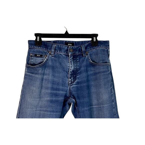 Hugo Boss Maine Straight Leg Stretch Dark Wash Blue Jeans 33"W x 28"L Date Night - Picture 4 of 10